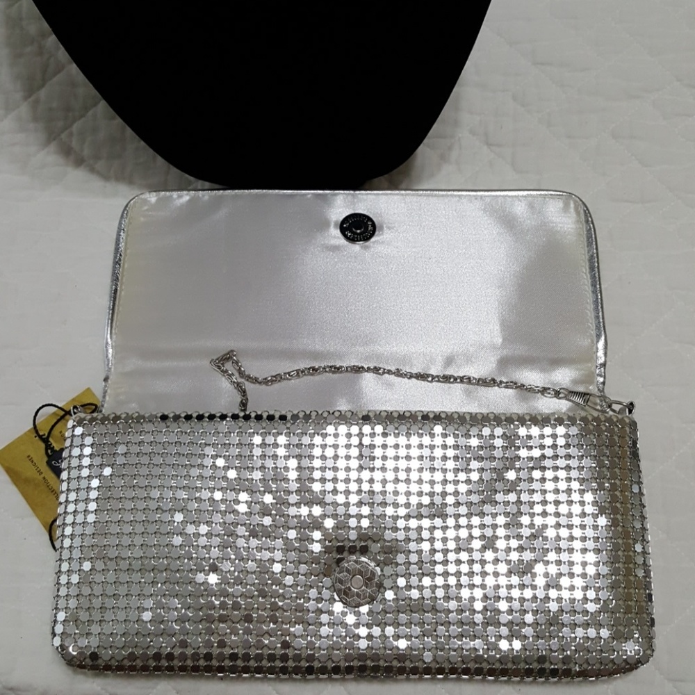 🔮New J.Furmani Flap Clutch